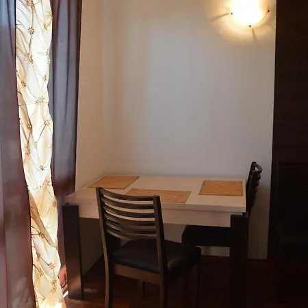 아파트 Bratanov Kiparis 네세부르